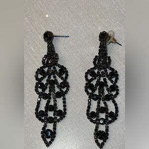 Black post sparkly earrings either 3” drop